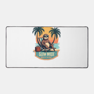 Retro Sloth Vacation Shirt Funny Tropical Relax De Desk Mat