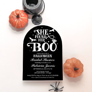 Retro Spooky She Found Her Boo Bridal Shower Invitation