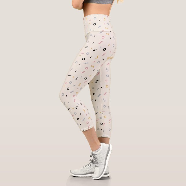Retro Squiggle Pattern Capri Leggings (Left)