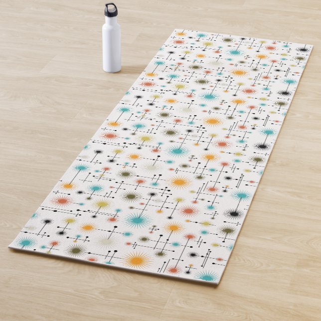 Retro Starbursts A Go-Go! Yoga Mat (In Situ)