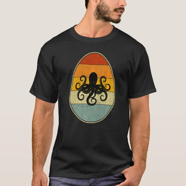 Retro Style Easter Egg Graphic Funny Easter Day Oc T-Shirt (Front)
