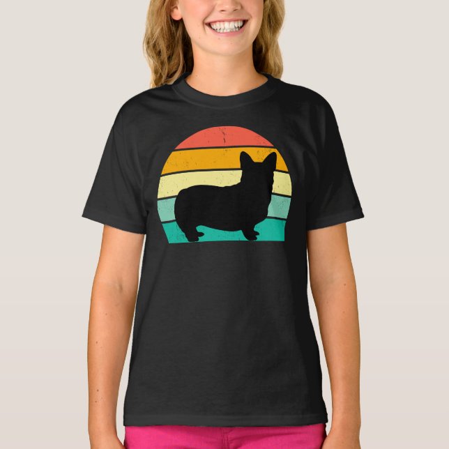 Retro Sunset Corgi    T-Shirt (Front)