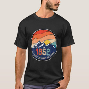 Retro Sunset Est. 1952 70 Years Of Being Awesome B T-Shirt