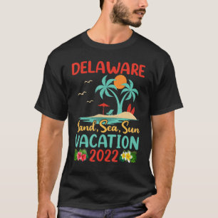 Retro Sunset Palm Tree Beach Vacation 2022 Delawar T-Shirt