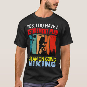 Retro Sunset Slogan Retirement Plan  I Plan On Goi T-Shirt