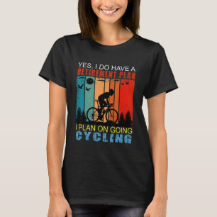 Retro Sunset Slogan Retirement Plan  I Plan On Goi T-Shirt