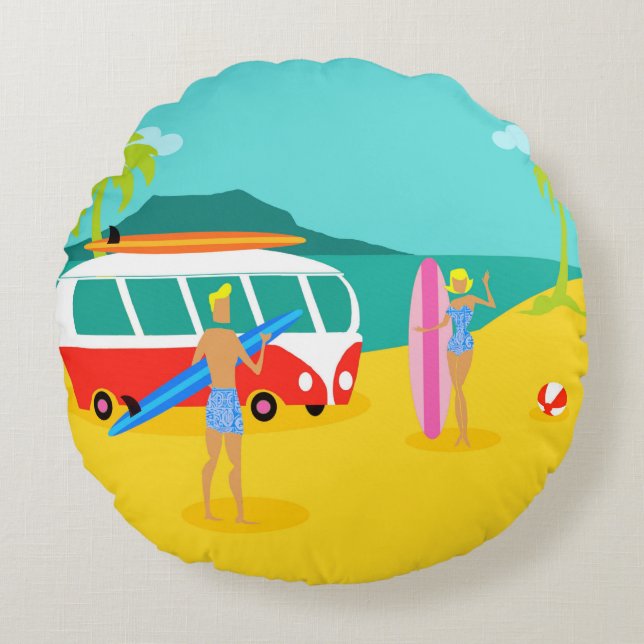 Retro Surfer Couple Round Pillow (Front)