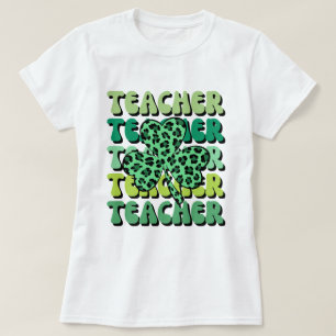 Retro Teacher Leopard Shamrock St Patrick's Day  T-Shirt