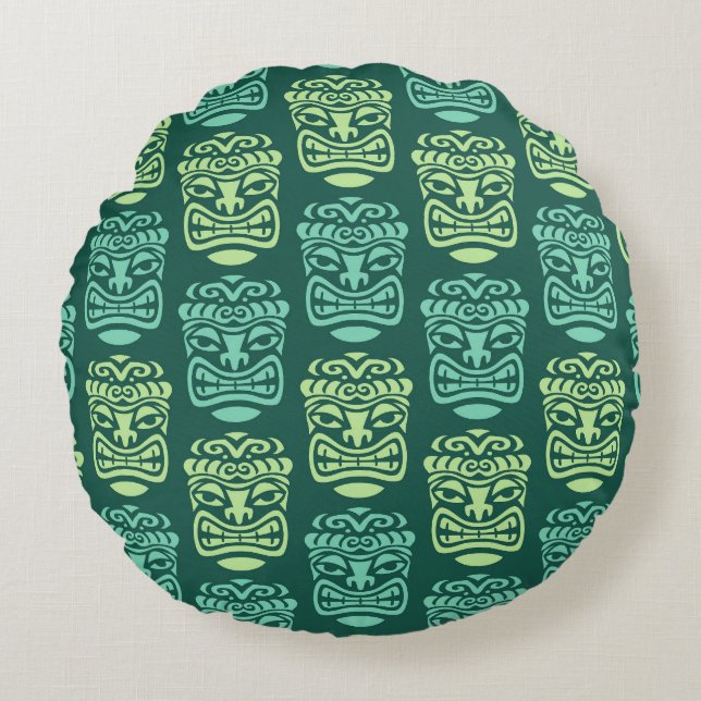 Retro Tiki Beach Bar Pattern Round Pillow (Front)