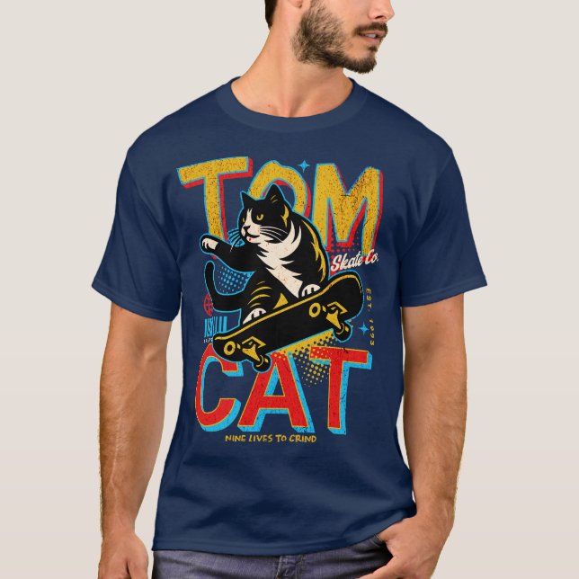 Retro Tomcat Skate Co Funny Skateboarding Cat T-Shirt (Front)
