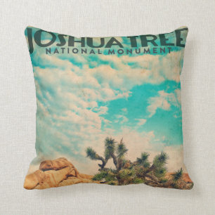 Retro travel throw cushion