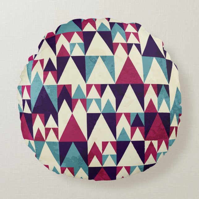 Retro Triangle Geometric Seamless Pattern Round Pillow (Front)