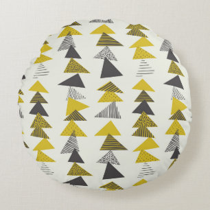 Retro Triangles: Varied Seamless Pattern. Round Pillow