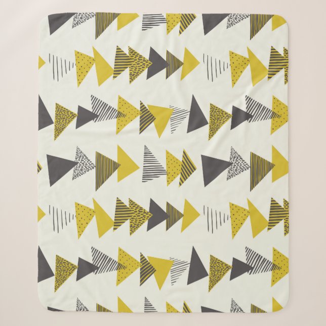 Retro Triangles: Varied Seamless Pattern. Sherpa Blanket (Front)