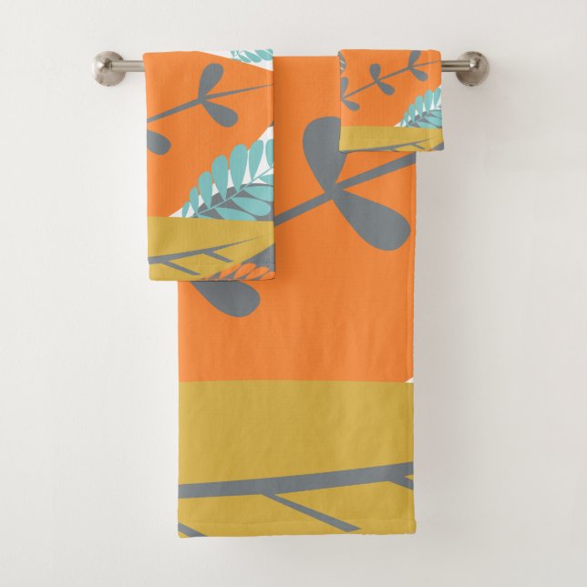 Retro Tropical Leaf Bath Towels Mid Century Modern (Insitu)
