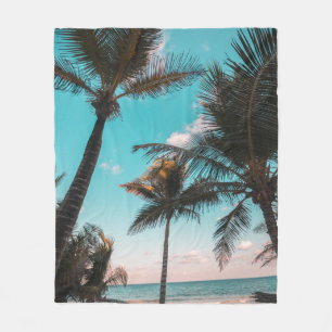 RETRO TROPICAL PALM TREE BY THE BEACH FLEECE BLANKET