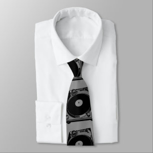 Retro Turntable Graphic in Black Tie