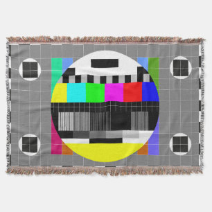 Retro TV no signal illustration. Throw Blanket
