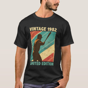 Retro Vintage 1982 Baseball Lover Limited Edition  T-Shirt