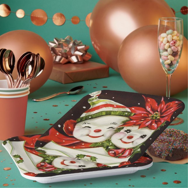 retro vintage Christmas snow couple Holiday Paper Plate (Multi)