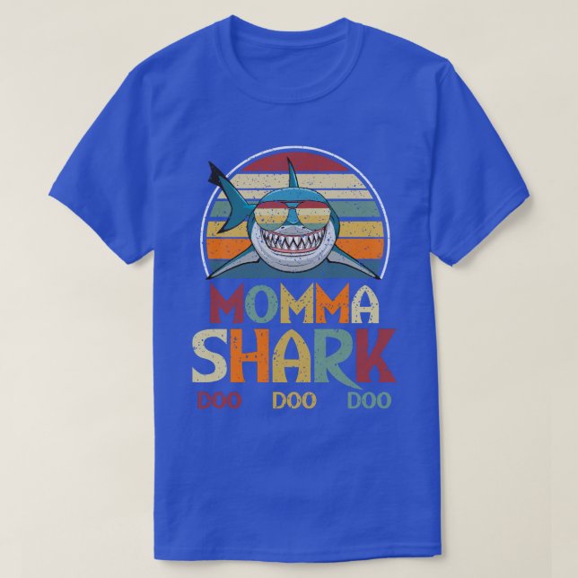 Retro Vintage Momma Shark Mom Gift  T-Shirt (Design Front)