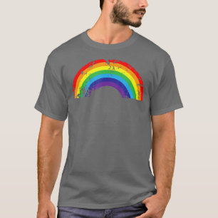 Retro Vintage Rainbow LGBT Flag LGBT Pride Month T-Shirt