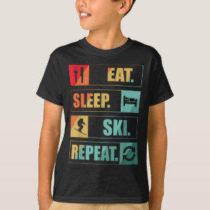 Retro Vintage Skiing Snow Gifts For Skiers T-Shirt
