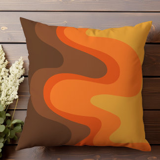 Retro Wavy Abstract II Throw Pillow