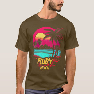 Retrowave Beach Ruby Beach T-Shirt