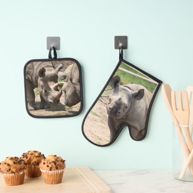Rhino Oven Mitt & Pot Holder Set (Insitu(Hanging))