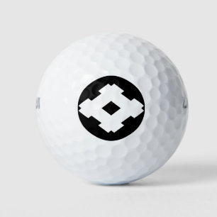 Rhombic well frame in rice cake golf balls