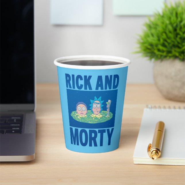 RICK AND MORTY™ | Peeking Through Portal Paper Cups (Insitu)