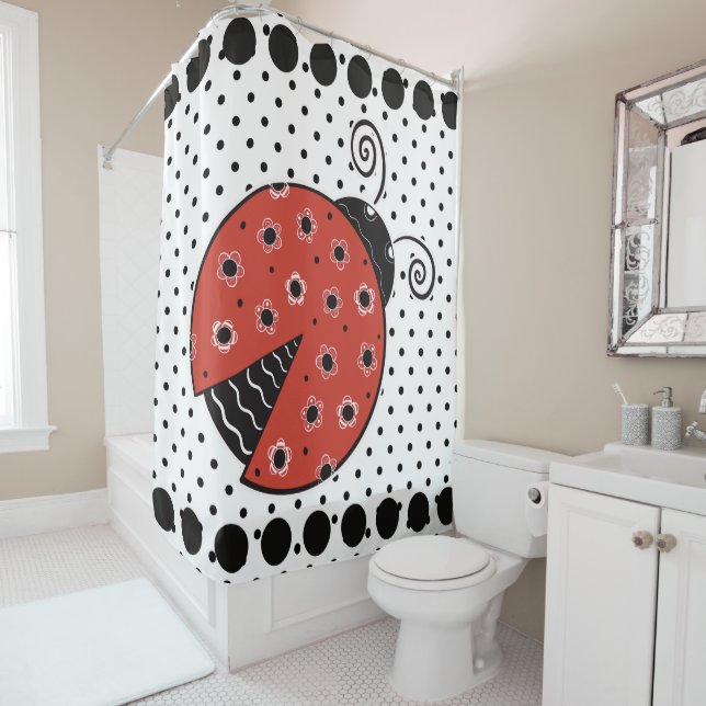 rideau de douche à points Ladybug et polka (En situation)
