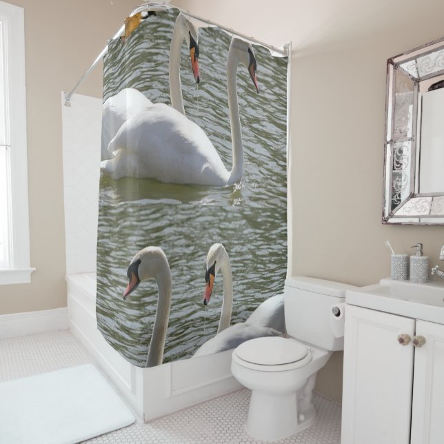 Rideau de douche de cygnes (En situation)