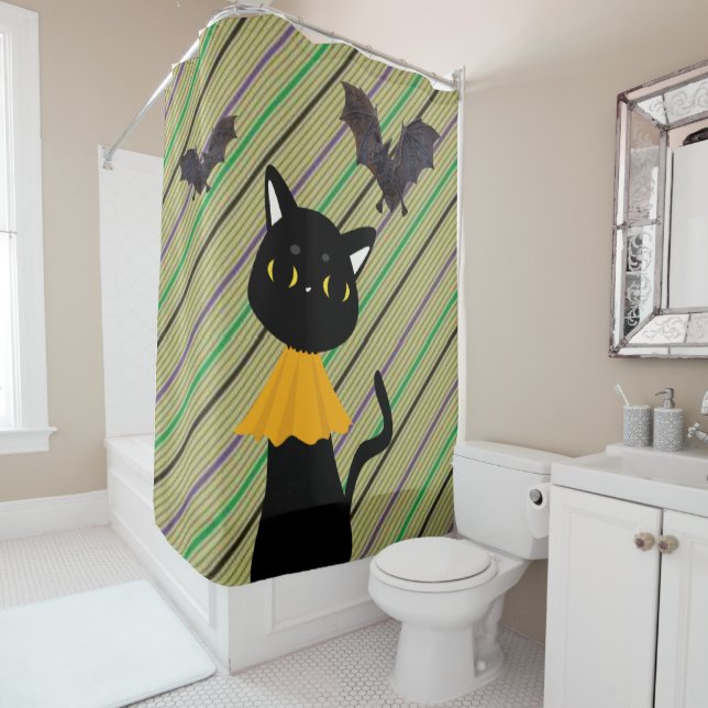Rideau de douche d'Halloween, Chat noir (En situation)