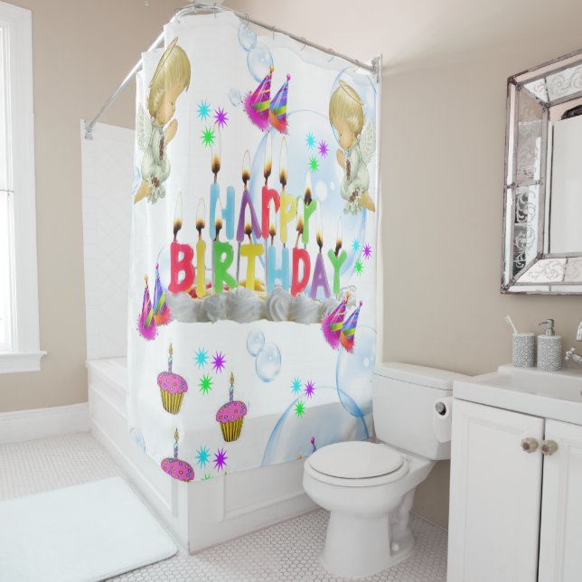 Rideau de douche Joyeux Anniversaire Twin Angels (En situation)