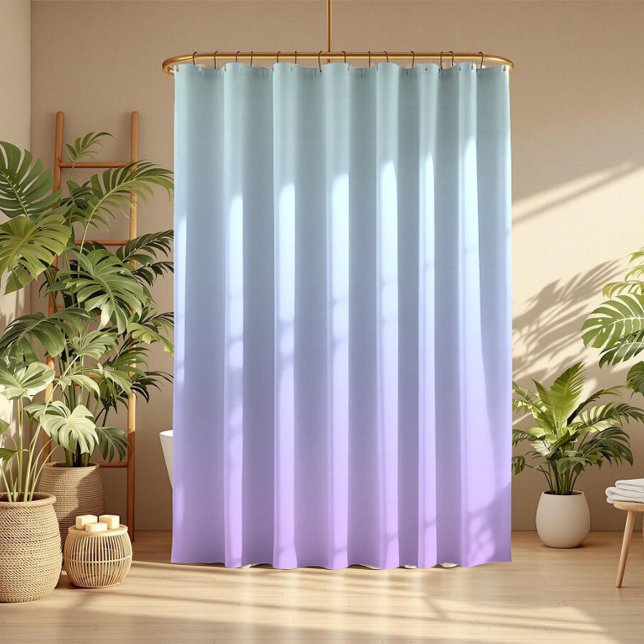 Rideaux De Douche Arrière - plan dégradé bleu et violet doux (Créateur téléchargé)