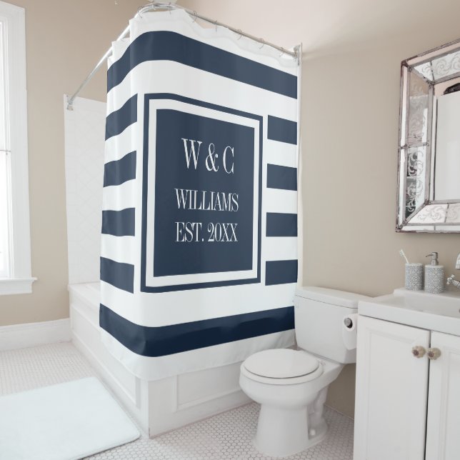 Rideaux De Douche Bleu bleu marine Blancs élégant Monogramme tendanc (En situation)