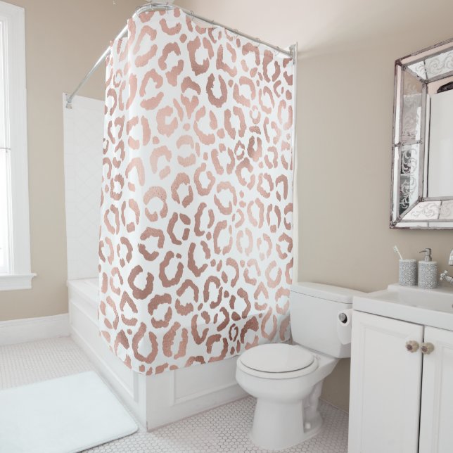 Rideaux De Douche Chic Rose Gold Leopard Cheetah Poster de animal (En situation)