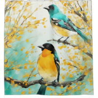 Deux oiseaux assis sur la branche de l'arbre