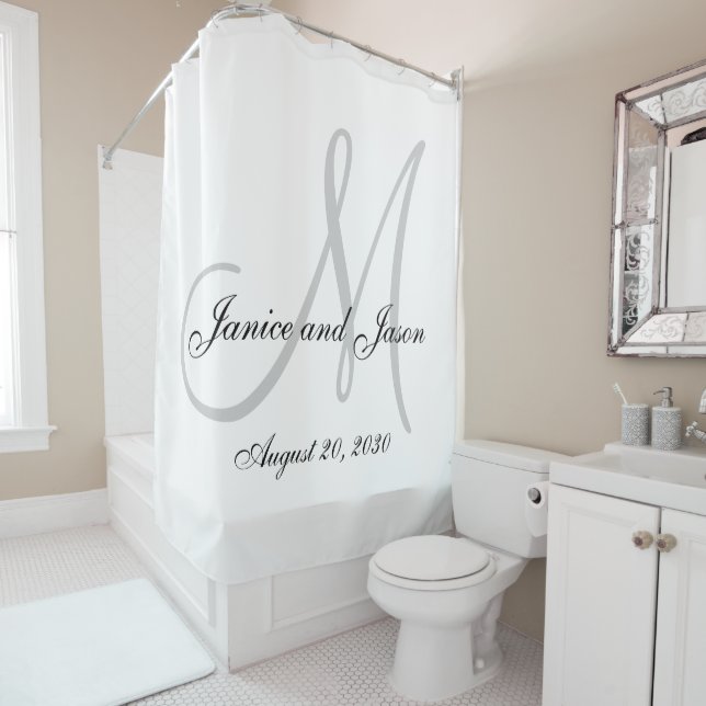 Rideaux De Douche Élégant gris blanc Monogramme Noms Mariage (En situation)