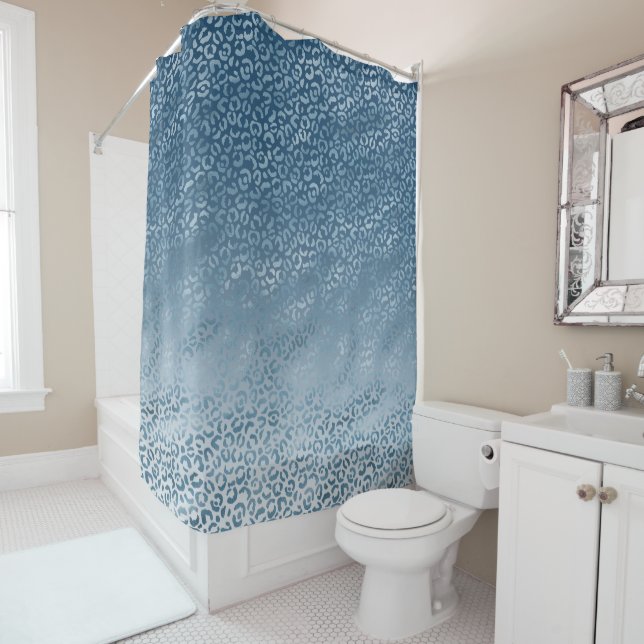 Rideaux De Douche Empreinte de léopard Aqua Blue Navy Ombre (En situation)