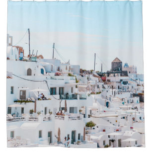 Rideaux De Douche Maisons en béton blanc sous ciel bleu en journée
