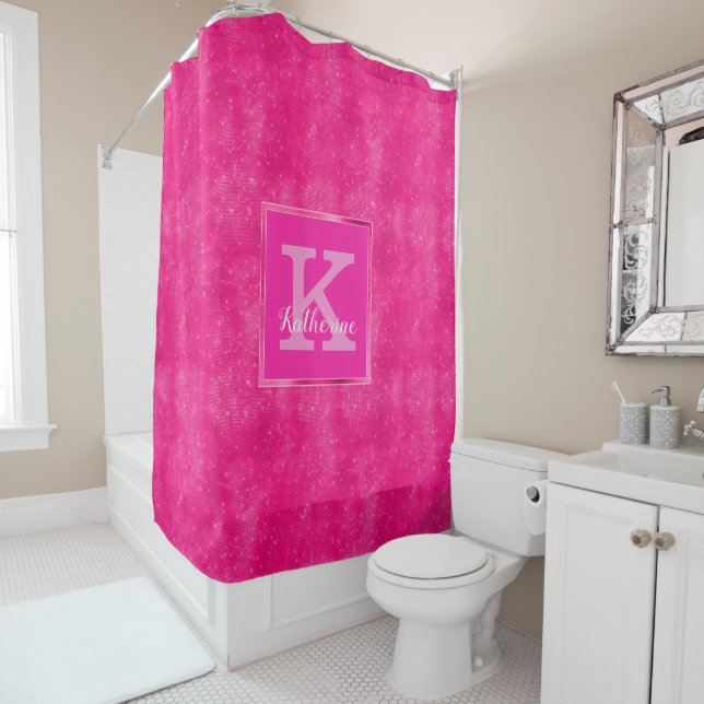 Rideaux De Douche Monogramme moderne Fille de Diamant Rose Chaud (En situation)