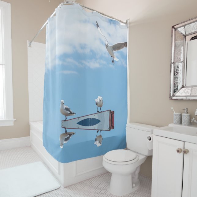 Rideaux De Douche Mouettes assis en vol Oiseaux Ciel bleu (En situation)