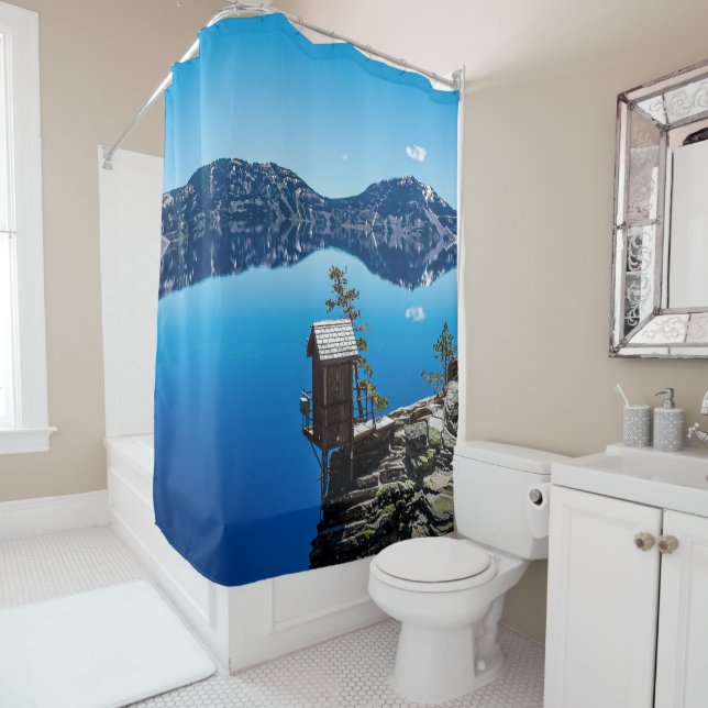 Rideaux De Douche Outhouse sur la falaise // Crater Lake (En situation)