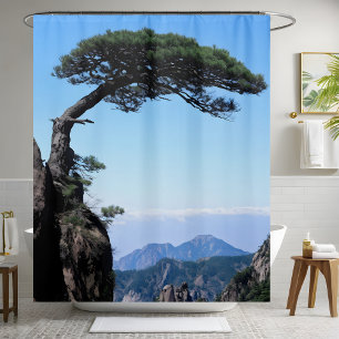 Rideaux De Douche Paysage à flanc de colline Distant Pine Tree