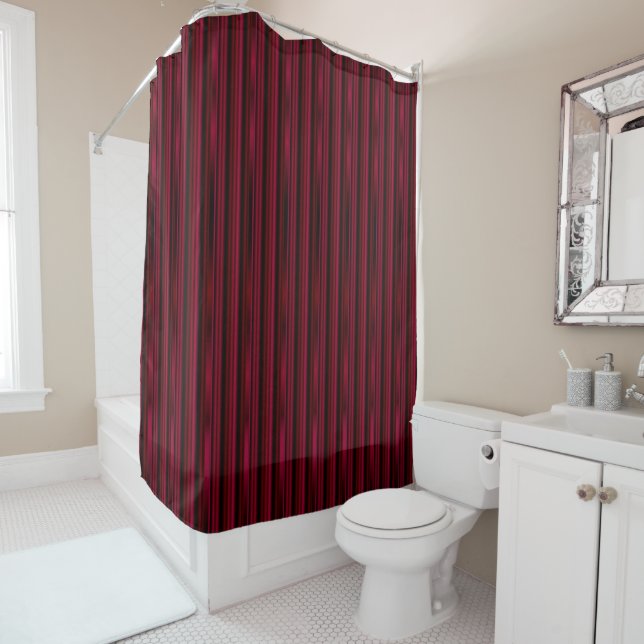 Rideaux De Douche Rayures de vin rouge de canneberge (En situation)