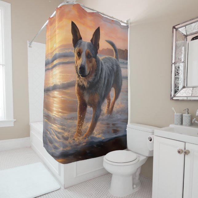 Rideaux De Douche Sandy Paws Australian Cattle Dog on Beach Sunset (En situation)