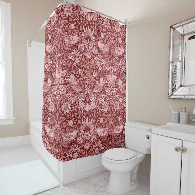 Rideaux De Douche Strawberry Thief Maroon, William Morris (En situation)